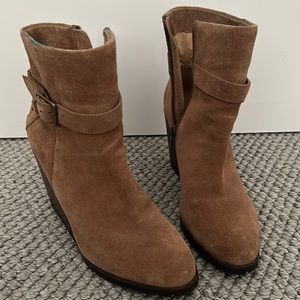 Spendid wedge boots